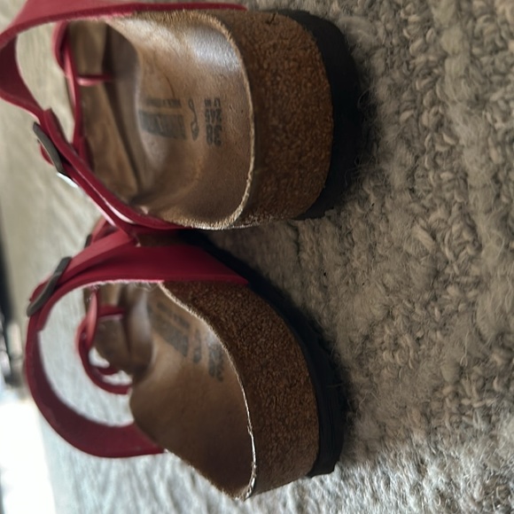 Birkenstock Mayori Fuchsia Hot Pink Faux Leather Sandal 38 - Picture 5 of 6